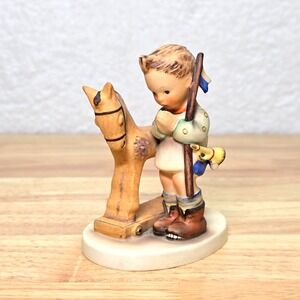 Rare Hummel Goebel Prayer Before Battle 20 Figurine TMK 3 - 1960 1972‎